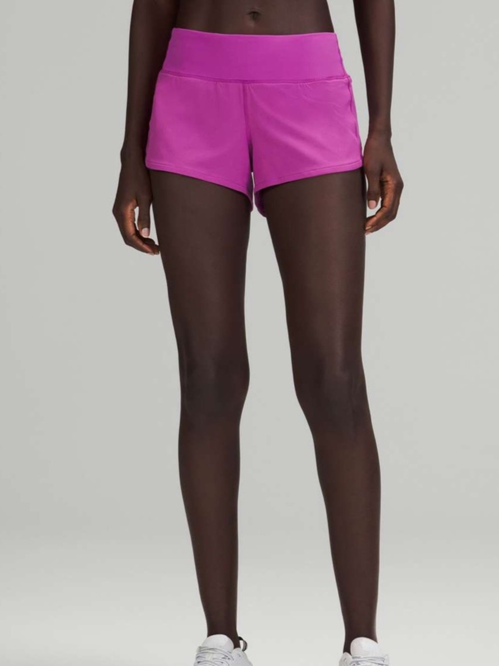 NWT Lululemon Speed Up Low-Rise Lined Short 2.5" Vivid Plum Size 6